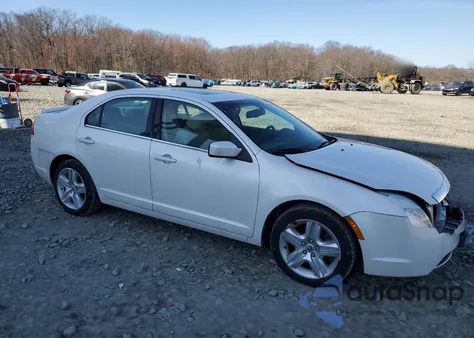 2010 Mercury Milan из США, поврежденный, VIN 3MEHM0HA3AR635847